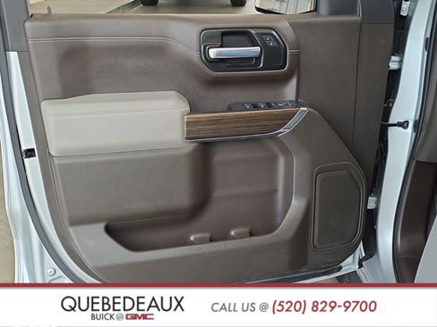 Used 2021 Chevrolet Silverado 1500 LT RWD image 9