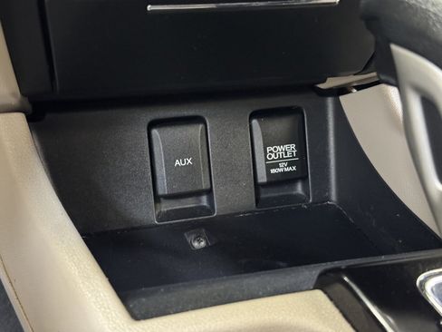 Used 2013 Honda Civic LX image 32