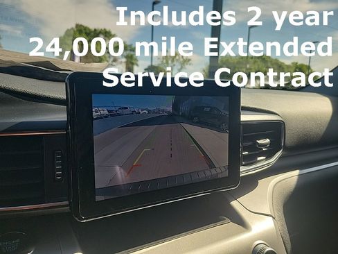 Used 2022 Ford Explorer XLT w/ Equipment Group 202A image 31