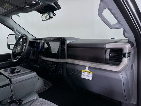 New 2026 Ford F250 XLT w/ XLT Premium Package image 34