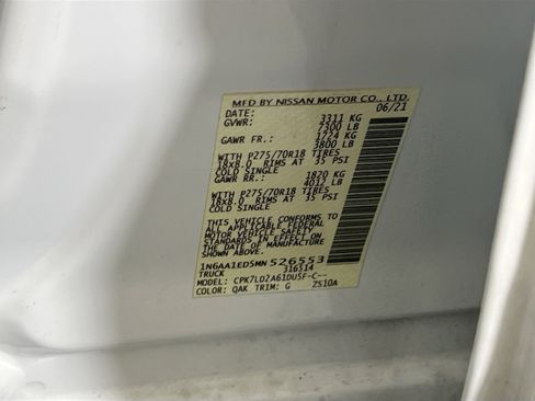 Used 2021 Nissan Titan PRO-4X w/ Pro-4x Convenience Package image 31