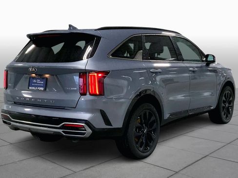 Used 2021 Kia Sorento SX image 12