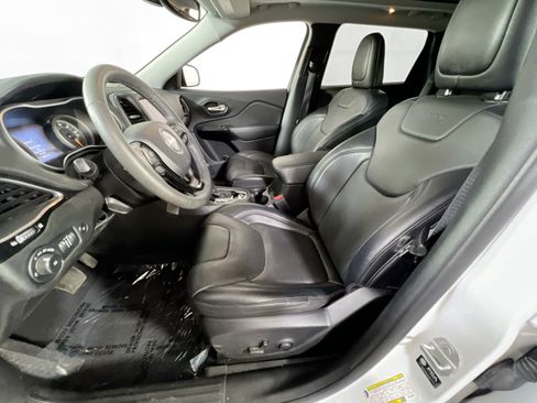 Used 2023 Jeep Cherokee Altitude Lux w/ Lux Elite Package AWD/4WD image 21