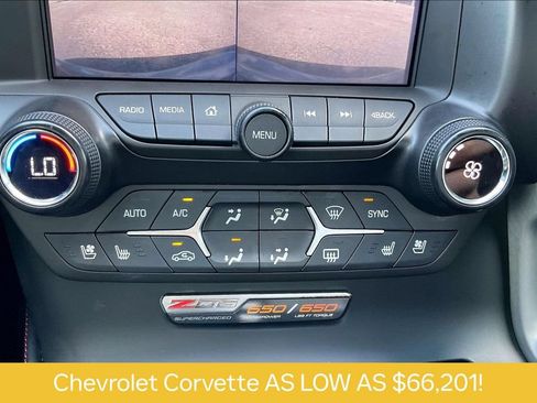 Used 2016 Chevrolet Corvette Z06 w/ 3LZ Preferred Equipment Group RWD image 26