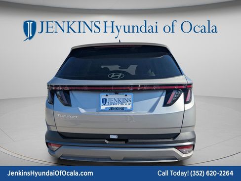 New 2026 Hyundai Tucson Limited FWD image 5