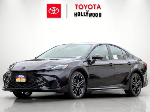 New 2026 Toyota Camry XSE FWD image 7