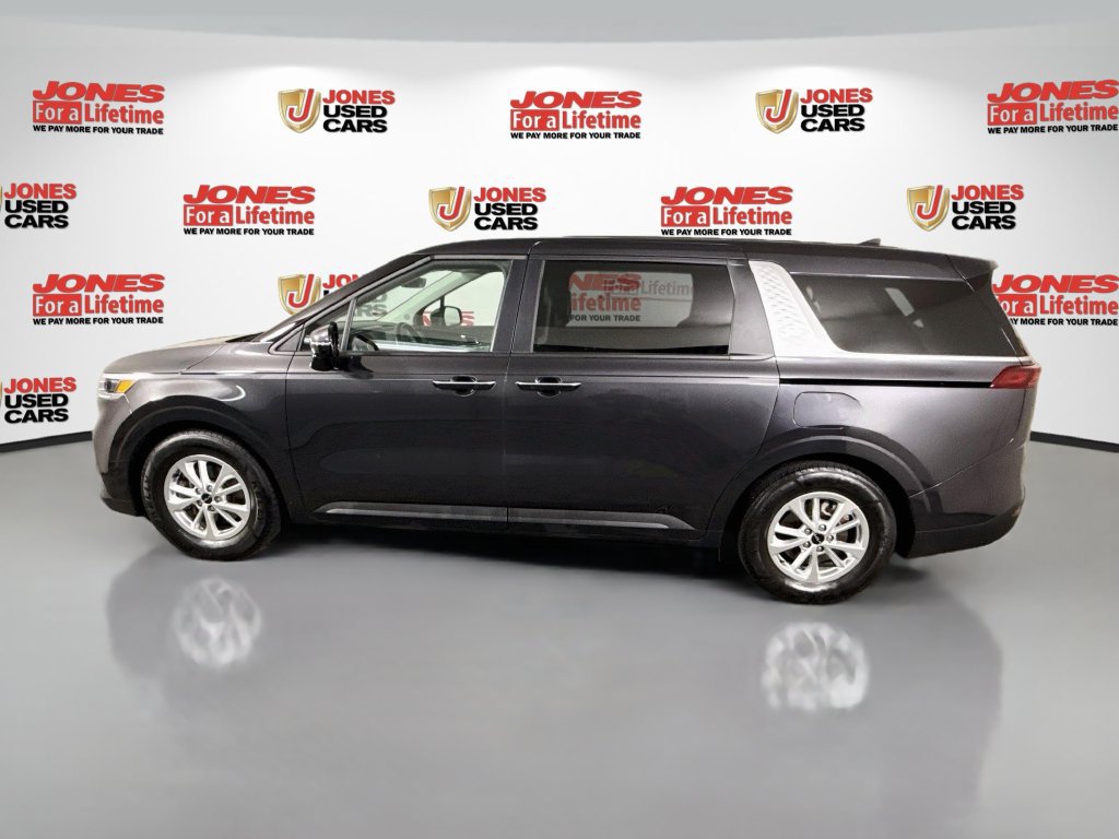 Used 2022 Kia Carnival LX FWD image 14