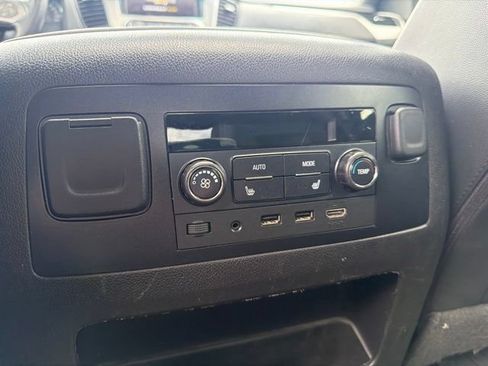 Used 2017 Chevrolet Tahoe LT AWD/4WD image 10