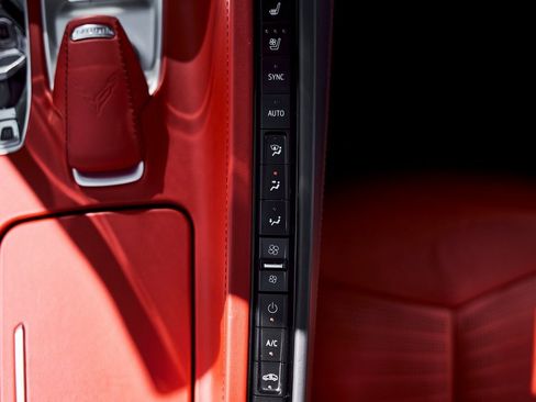 Used 2020 Chevrolet Corvette Stingray Premium Cpe w/ 3LT Preferred Equipment Group image 59