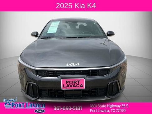 Used 2025 Kia K4 GT-Line w/ GT-Line Premium Package FWD image 2