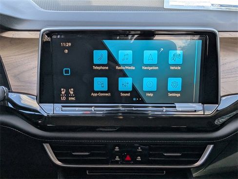 New 2026 Volkswagen Atlas SE image 16