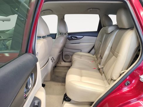 Used 2014 Nissan Rogue SV w/ SV Premium Package image 23