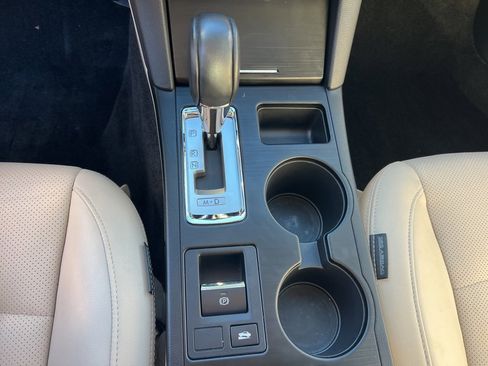 Used 2015 Subaru Legacy 2.5i Limited image 18