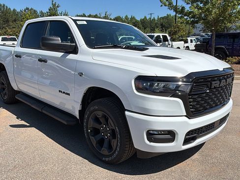 New 2026 RAM 1500 Express AWD/4WD image 5