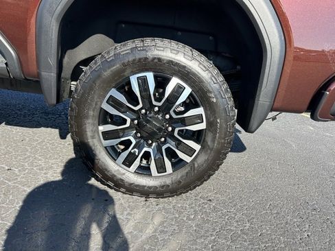 Certified 2024 GMC Sierra 3500 Denali Ultimate image 10