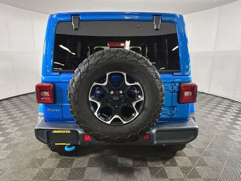 Used 2022 Jeep Wrangler Unlimited Rubicon 4xe w/ Cold Weather Group AWD/4WD image 4