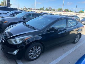 Used 2015 Hyundai Elantra SE w/ Option Group 02 FWD video 1