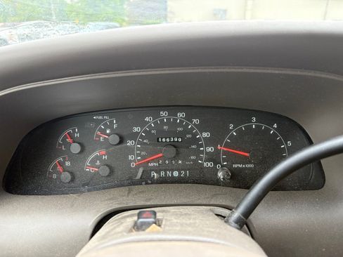 Used 2001 Ford Excursion XLT AWD/4WD image 15