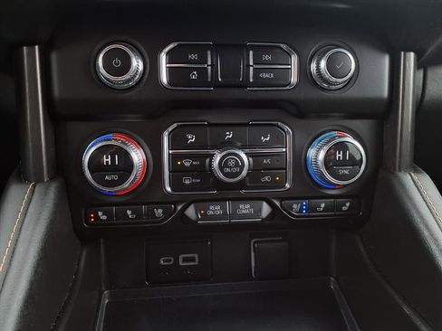 Certified 2023 GMC Yukon AT4 w/ AT4 Premium Package image 16