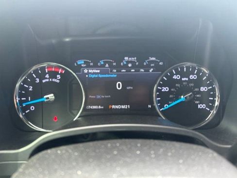 Used 2019 Ford F250 Lariat w/ Lariat Ultimate Package AWD/4WD image 15