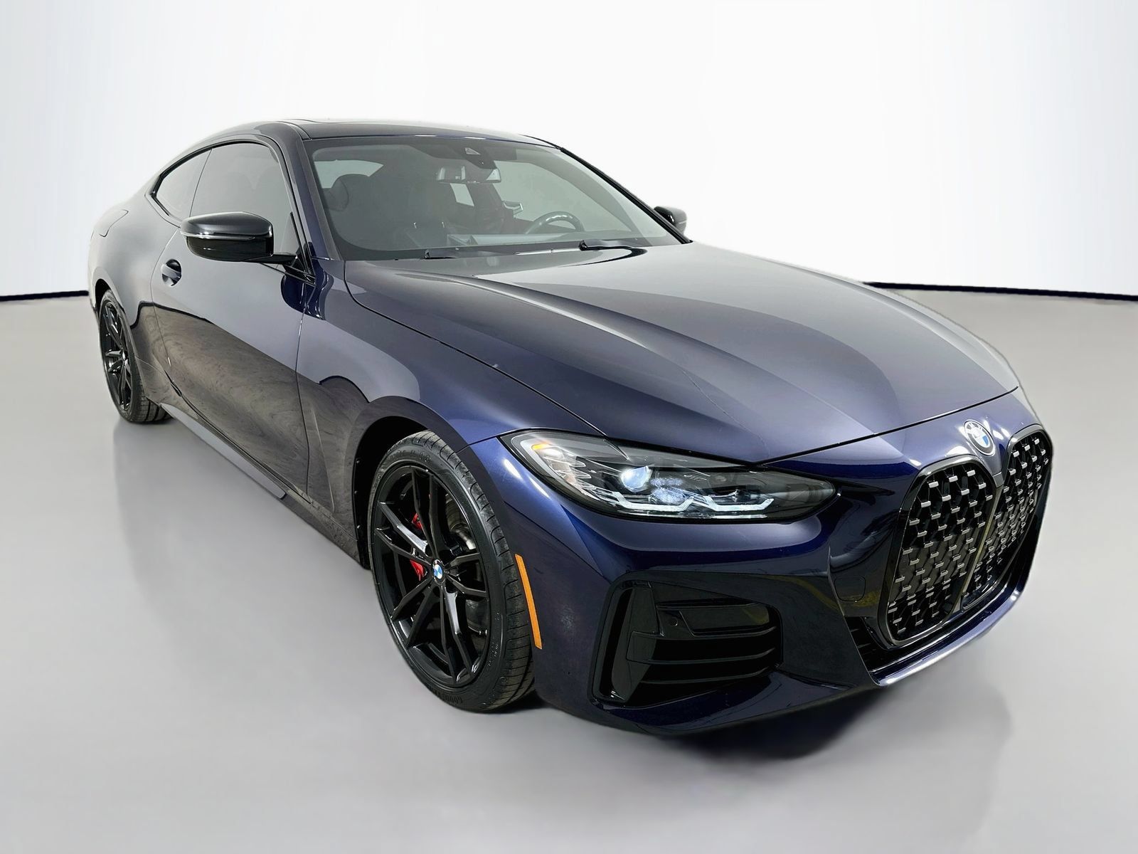 Used 2024 BMW 440i xDrive Coupe w/ Premium Package AWD/4WD image 3