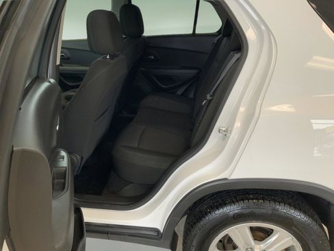 Used 2015 Chevrolet Trax LT w/ LT Sun and Sound Package image 24