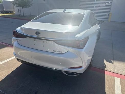 Used 2020 Lexus ES 350 w/ Premium Package FWD image 3