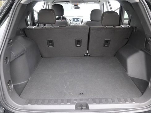 Used 2023 Chevrolet Equinox LT image 15