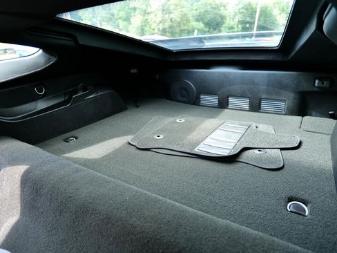 Used 2015 Chevrolet Corvette Z06 w/ Z07 Performance Package image 43