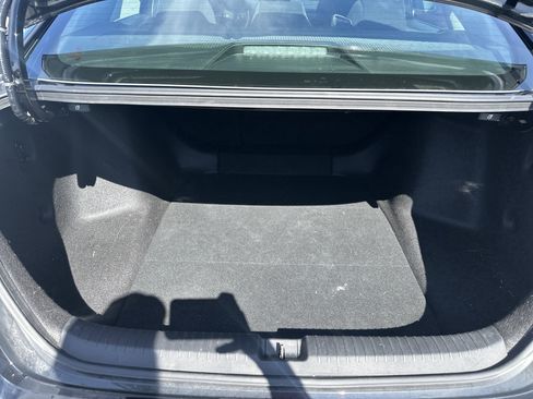 Used 2023 Honda Accord EX image 12