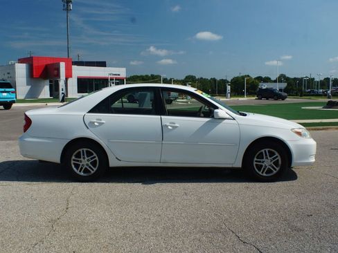 Used 2003 Toyota Camry LE FWD image 13