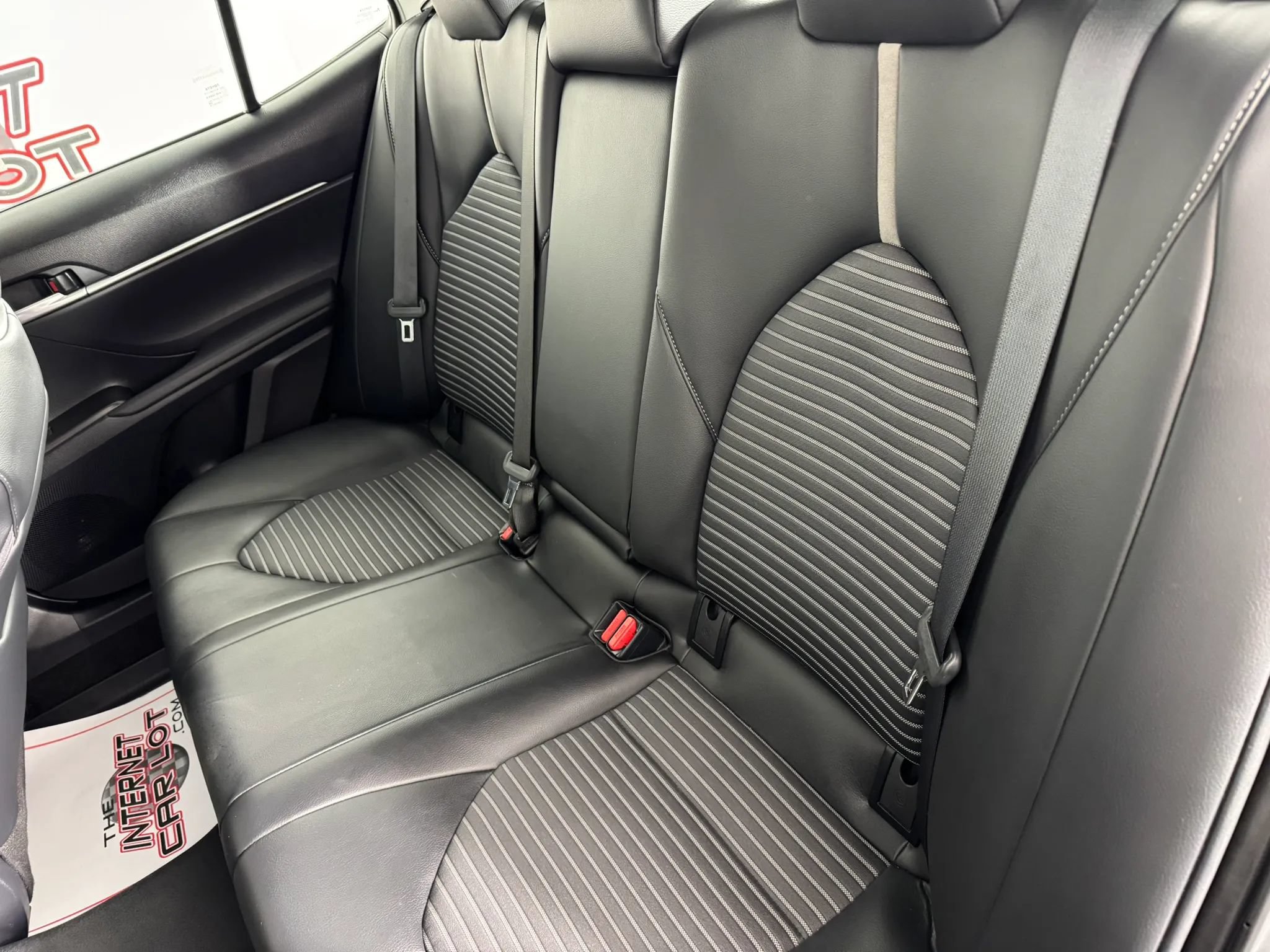 Used 2023 Toyota Camry SE FWD image 32