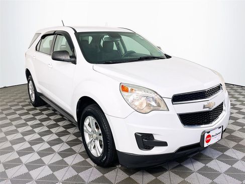 Used 2014 Chevrolet Equinox LS FWD image 1