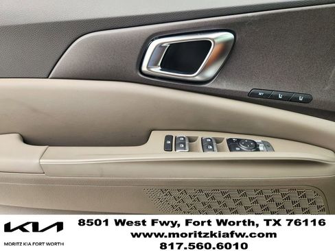New 2026 Kia Carnival EX FWD image 16