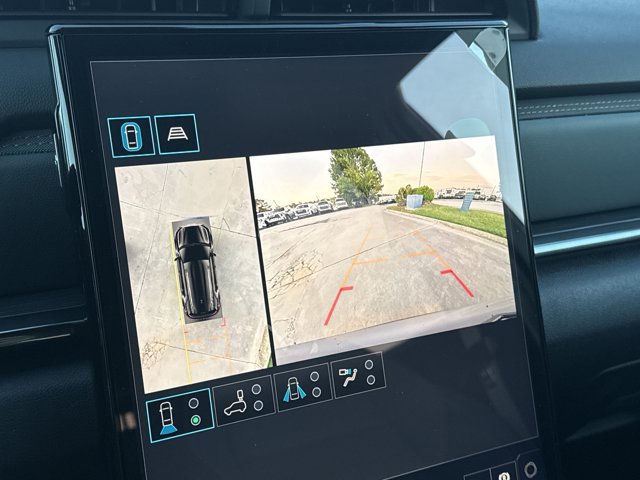 New 2027 GMC Terrain Denali w/ LPO, Black Badging Package AWD/4WD image 9