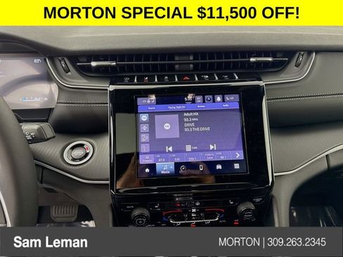 New 2025 Jeep Grand Cherokee L Altitude image 14