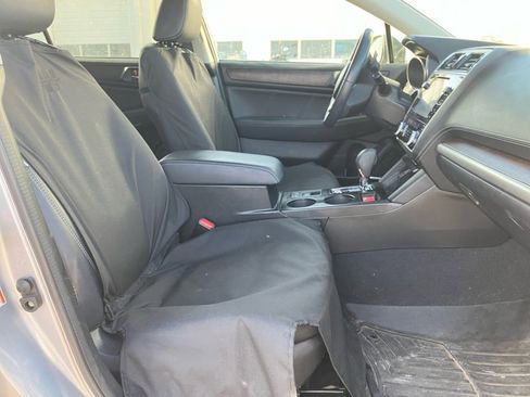 Used 2019 Subaru Outback 2.5i Limited w/ Popular Package #2 image 31