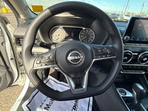 Used 2024 Nissan Sentra SV image 24