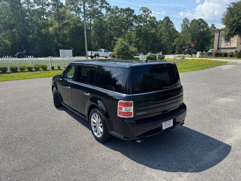 Used 2018 Ford Flex Limited w/ Equipment Group 301A AWD/4WD image 4