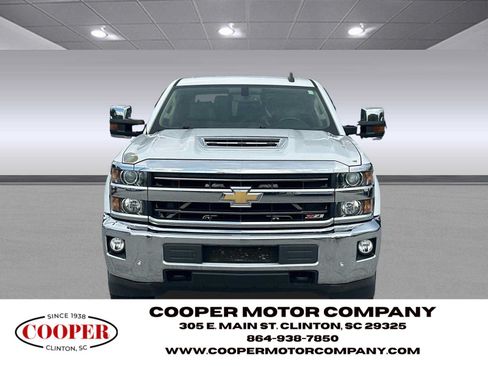 Used 2018 Chevrolet Silverado 3500 LTZ w/ Duramax Plus Package AWD/4WD image 2
