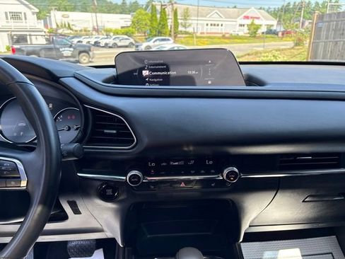 Used 2025 MAZDA CX-30 AWD 2.5 S w/ Preferred Package image 21