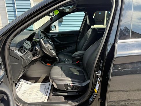 Used 2021 BMW X1 xDrive28i w/ Premium Package AWD/4WD image 10