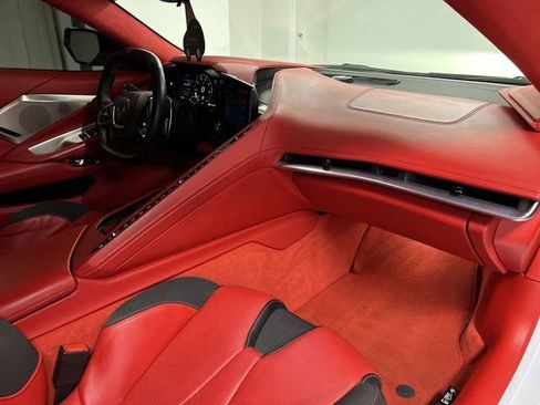 Certified 2024 Chevrolet Corvette Stingray Premium Conv w/ Z51 Performance Package RWD image 25