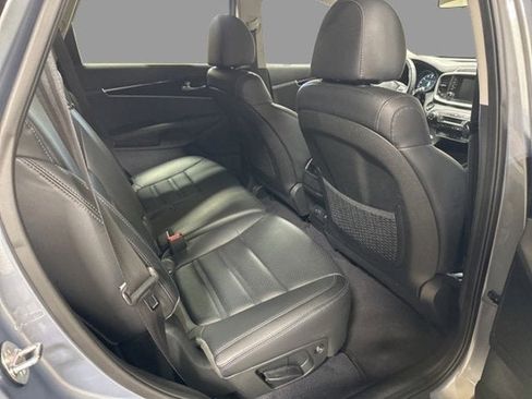 Used 2020 Kia Sorento EX image 10
