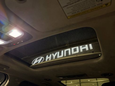 Used 2022 Kia Telluride SX w/ SX Prestige Package image 2