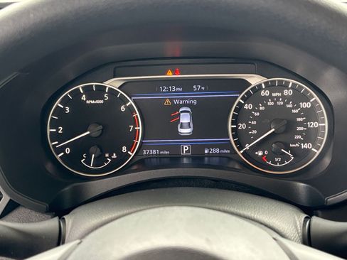 Used 2025 Nissan Altima 2.5 SV FWD image 41