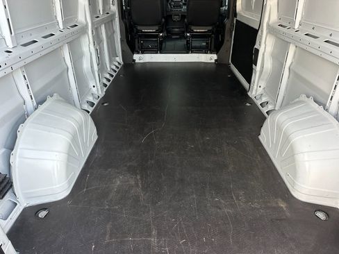 Used 2024 RAM ProMaster 2500 FWD image 14