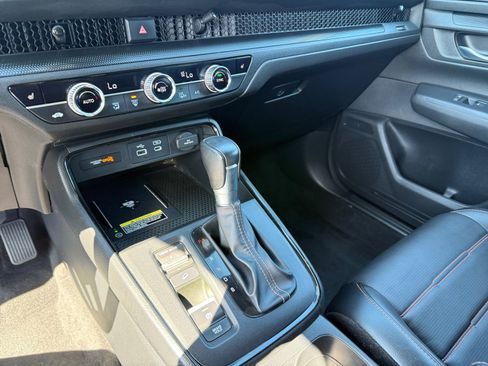 Used 2024 Honda CR-V Sport-L image 13