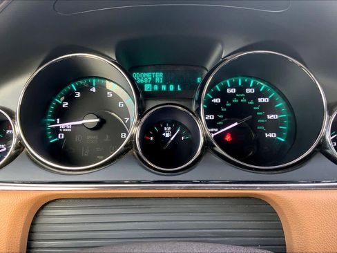 Used 2016 Buick Enclave Premium image 26