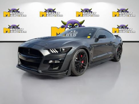Used 2020 Ford Mustang Shelby GT500 w/ Technology Package RWD image 1